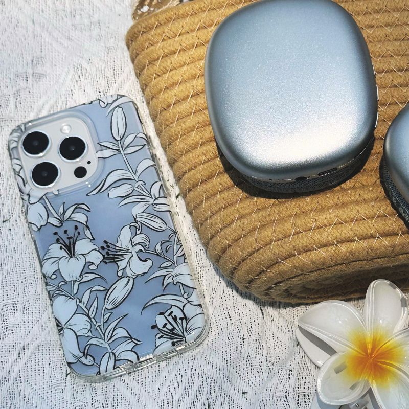 cute blue floral phone case